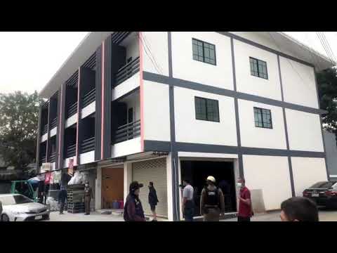 Video: Chonburi and Banglamung police raid storage unit and find over 150 illegal slot machines