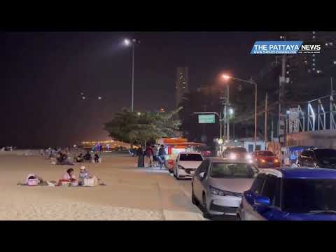 Jomtien residents complain about businesses allegedly encroaching on Jomtien beaches.